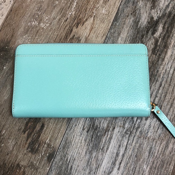 Kate Spade Wallet - Picture 2 of 5